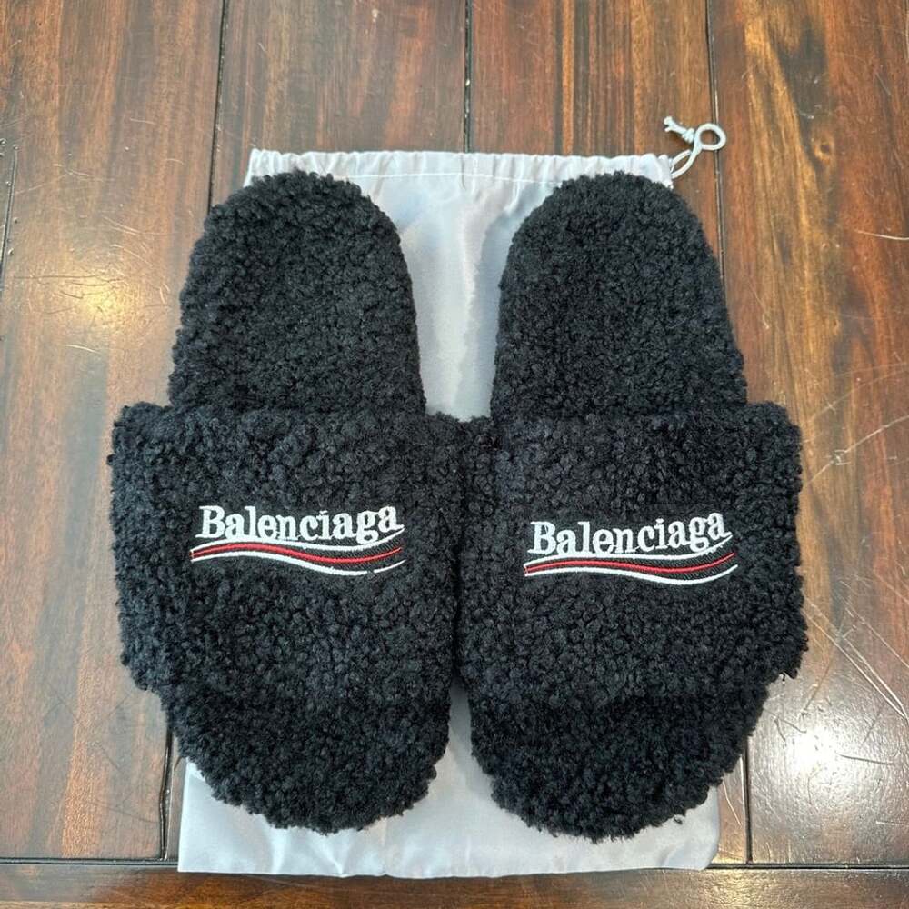 Balenciaga Fur Slippers Black